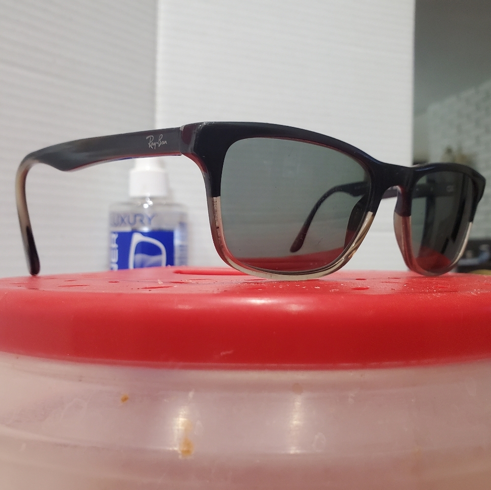 Ray-Ban RB5279 Sunglasses